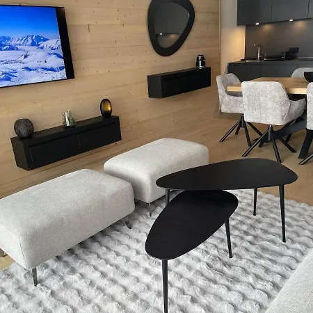 Apartment 70 M2 - 3 - 6 People - Ski-in Ski-out Alpe d'Huez